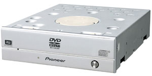 Pioneer DVR-215. 20x-кратная скорость записи DVD-R и DVD+R.