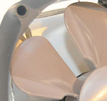 Cooler Master «Leaf-Spring»