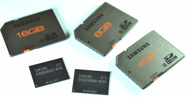 Samsung снижает себестоимость флэш-карточек