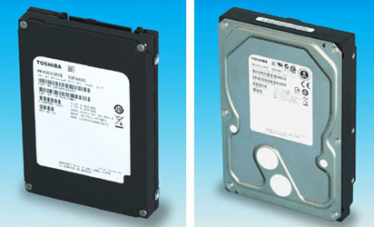 Новые накопители Toshiba: слева SSD, справа HDD