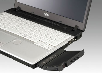 Fujitsu LifeBook S761/C — первые в мире ноутбуки с проекторами
