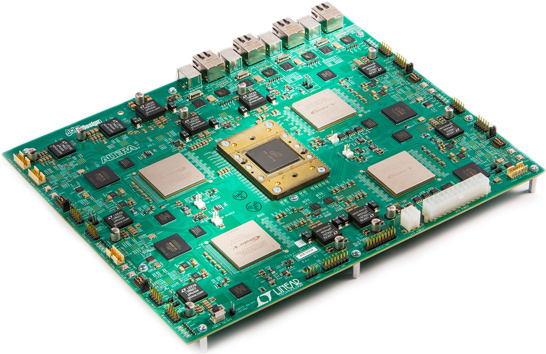 Оценочный комплект с памятью Micron HMC и четырьмя FPGA-матрицами Altera