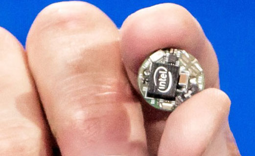 Компьютерный модуль Intel Curie размером с пуговку