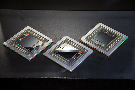 Графический процессор AMD Fiji (кристалл расположен на одной подложке с памятью HBM)
