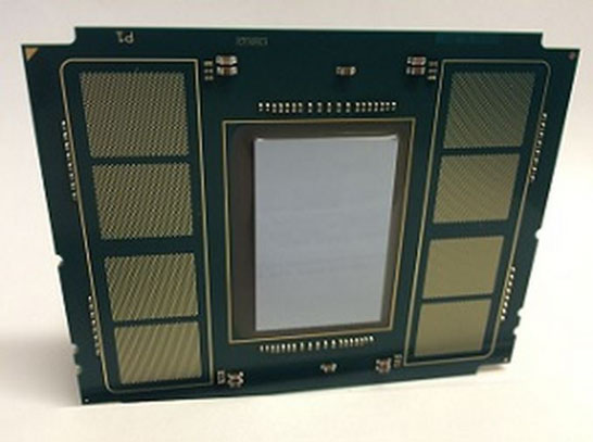 Исполнение Xeon Phi в виде отдельного процессора под собственный разъём