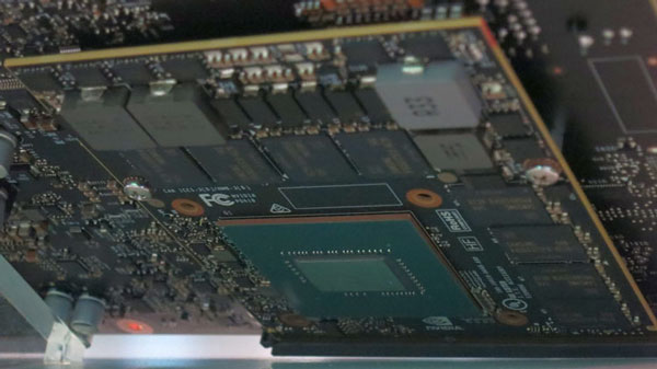 Обратная сторона платы компьютера NVIDIA Drive PX2 (со стороны GPU)