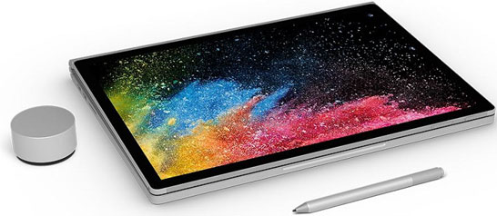 Ноутбук Microsoft Surface Book 2 в положении «планшет»
