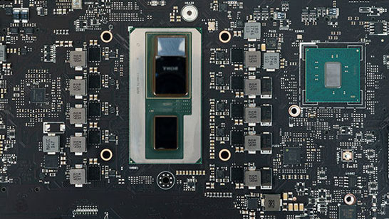 Вид на монтажную плату со стороны гибрдного процессора